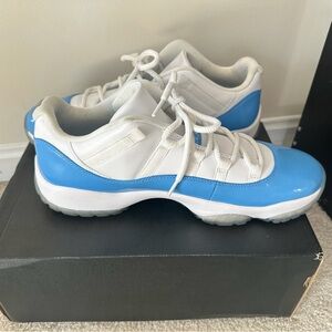Air Jordan 11 Low’s UNC Size 13 Great Condition With Box